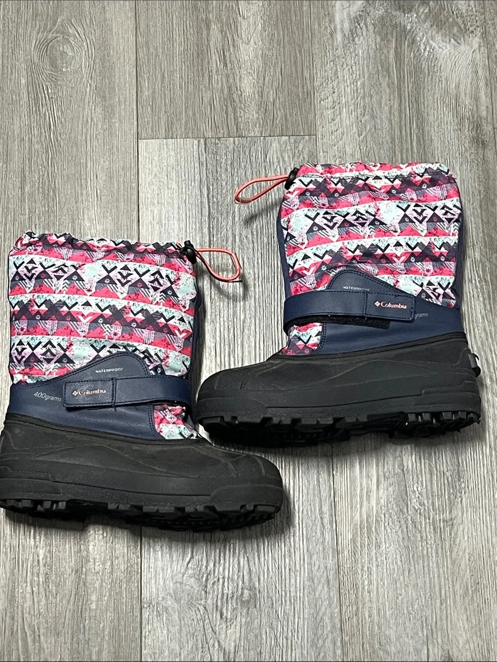 Columbia Powderbug Plus ll Snow Boot Big Girls 400g Insulated Waterproof/ size 5